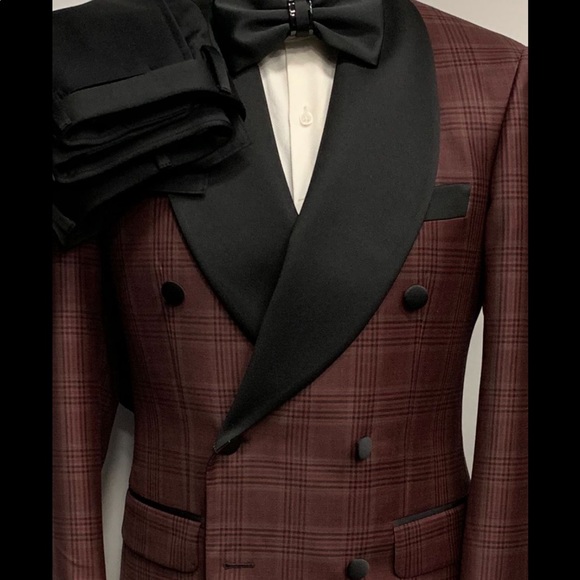 spectacular brown plaid shawl lapel Neapolitan tuxedo suit.